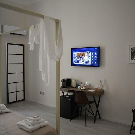 Gatto Bianco Duchessa Bed & Breakfast Бари Екстериор снимка