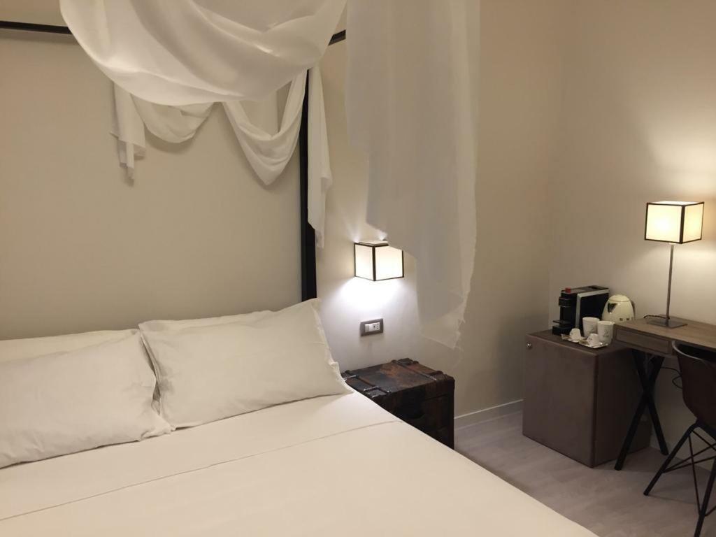 Gatto Bianco Duchessa Bed & Breakfast Бари Екстериор снимка